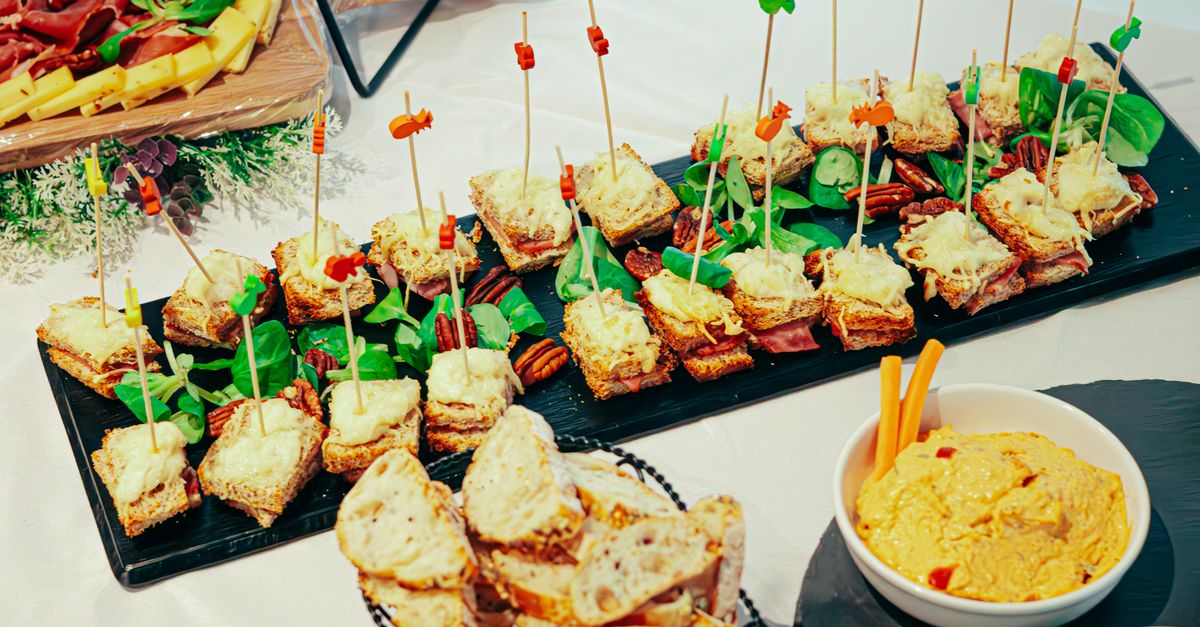 Customising Your Spanish Catering Experience for Intimate Gatherings