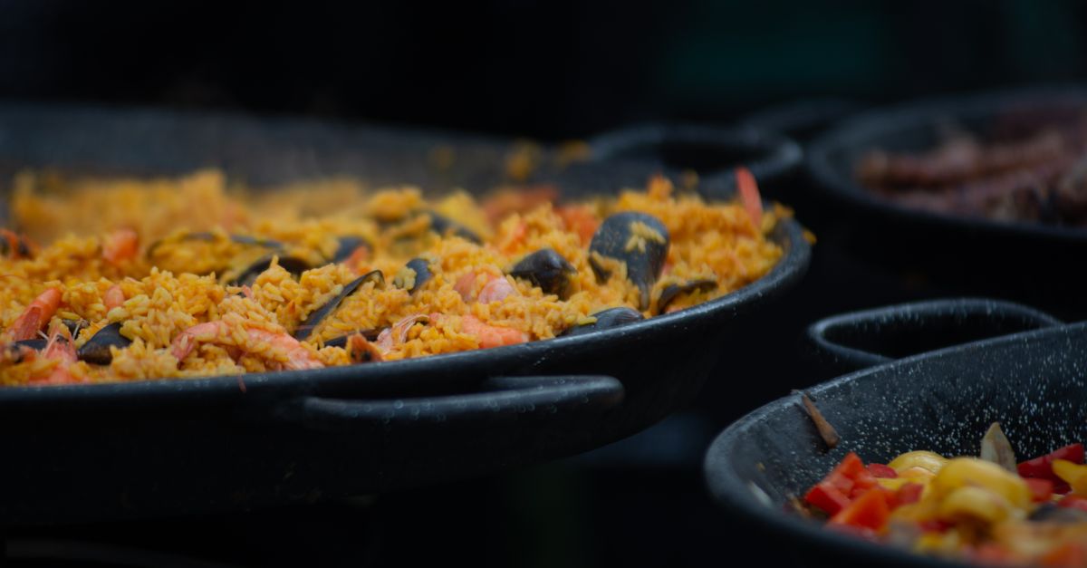 Tips for Selecting the Perfect Spanish Caterer for Your Wedding Day