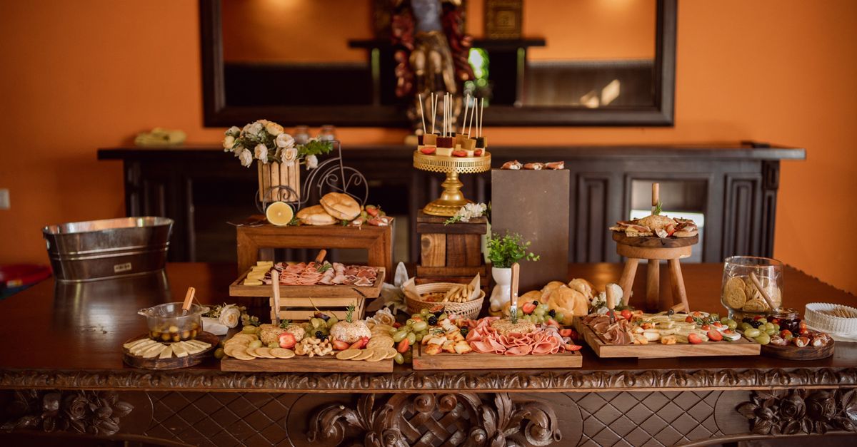 Unique Spanish Catering Ideas for Private Gatherings